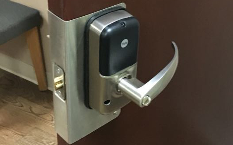 Locksmith For Businesses service in Chicago